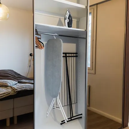 شقة Renovated 60m2 Flat & Free Parking, Balcony, Wifi *