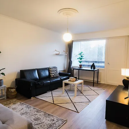 Renovated 60m2 Flat & Free Parking, Balcony, Wifi شقة *