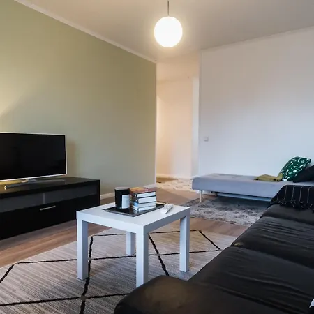 Renovated 60m2 Flat & Free Parking, Balcony, Wifi شقة بوري